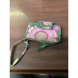 VERA BRADLEY SMARTPHONE WRISTLET